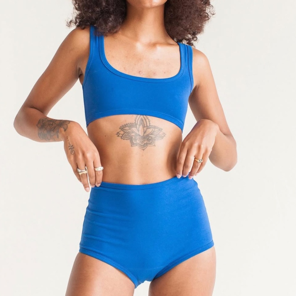 ISO ARQ High-Rise Undies NWT Size Medium in Cobalt